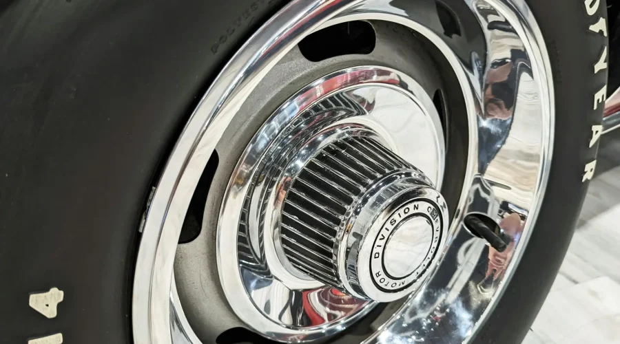 pexels-bogdankrupin-17356315